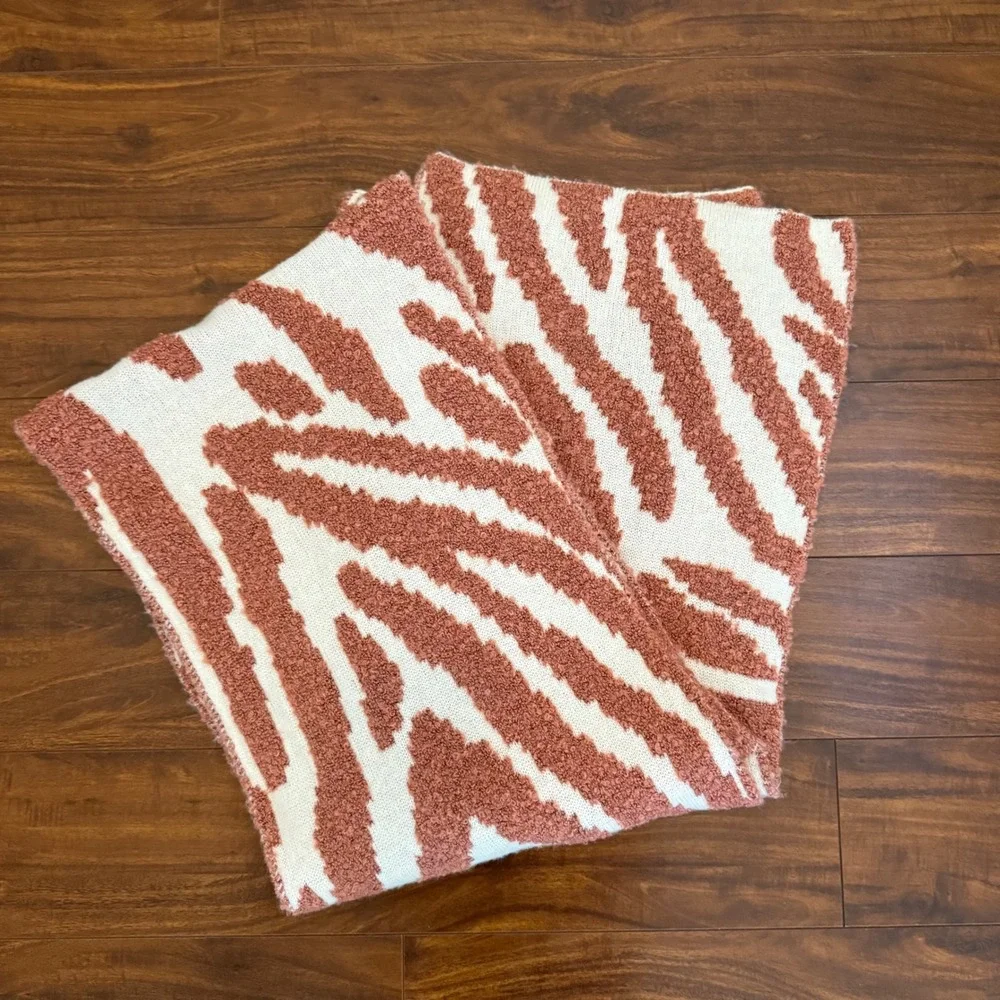Marcus Adler New York Zebra Print Scarf Rust Orange Cream Boucle Knit Wool Blend